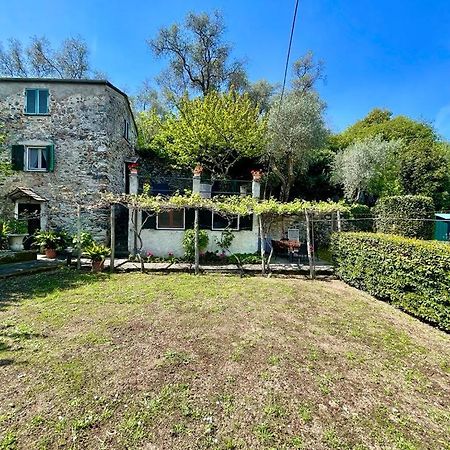 Lobster Cottage Apartment Леванто Екстериор снимка