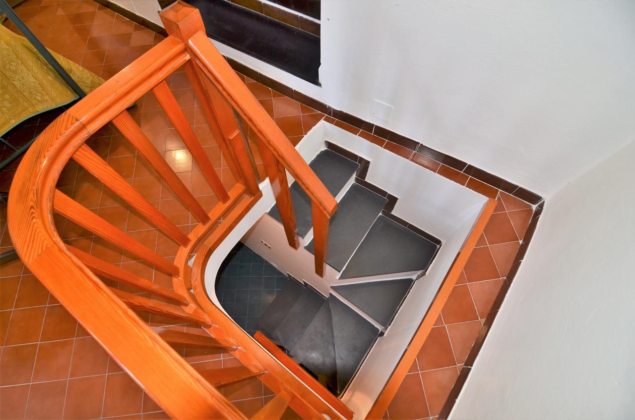 Lobster Cottage Apartment Леванто Екстериор снимка